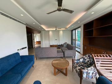 4 BHK Independent Builder Floor in Greater Kailash II for resale New Delhi. The reference number is 20372243