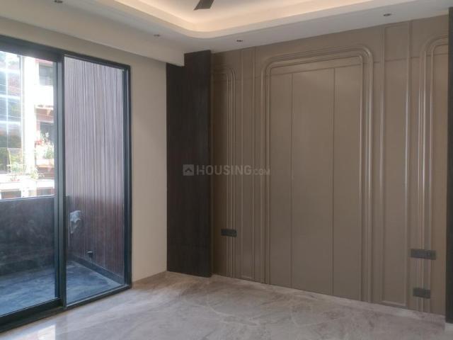 4 BHK Independent Builder Floor in Greater Kailash II for resale New Delhi. The reference number is 20322456