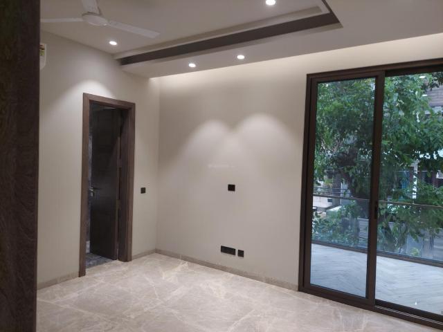 4 BHK Independent Builder Floor in Greater Kailash II for resale New Delhi. The reference number is 20475612