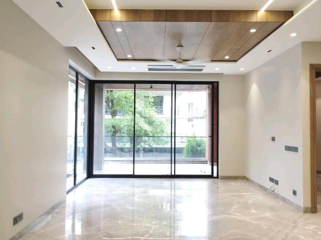 4 BHK Independent Builder Floor in Greater Kailash II for resale New Delhi. The reference number is 20401508