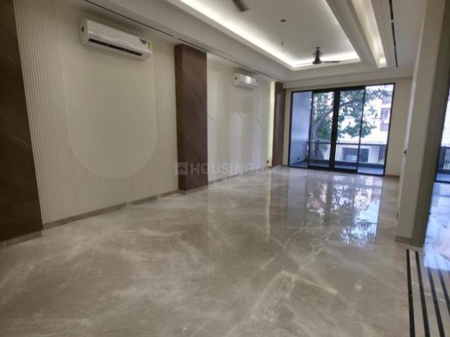 4 BHK Independent Builder Floor in Greater Kailash II for resale New Delhi. The reference number is 20666124