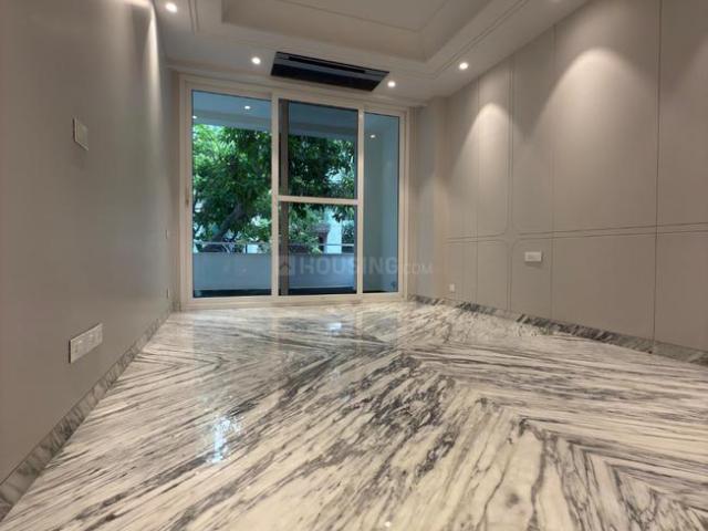 4 BHK Independent Builder Floor in Greater Kailash II for resale New Delhi. The reference number is 20773674