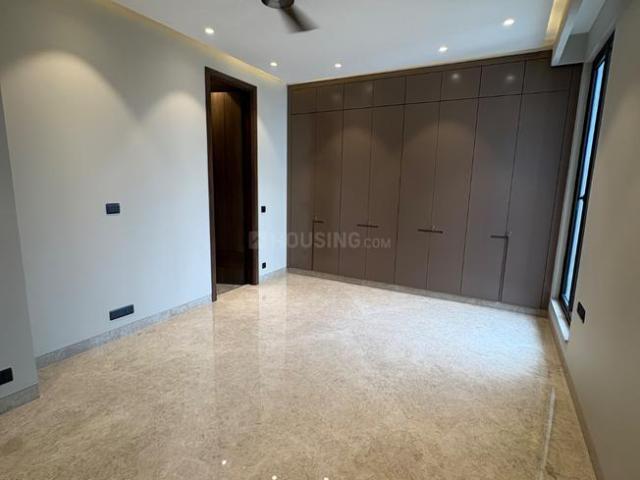 4 BHK Independent Builder Floor in Greater Kailash II for resale New Delhi. The reference number is 20889987