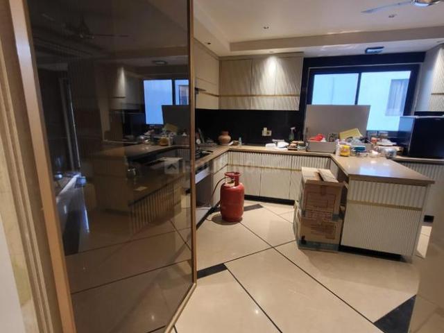 4 BHK Independent Builder Floor in Greater Kailash II for resale New Delhi. The reference number is 21046036