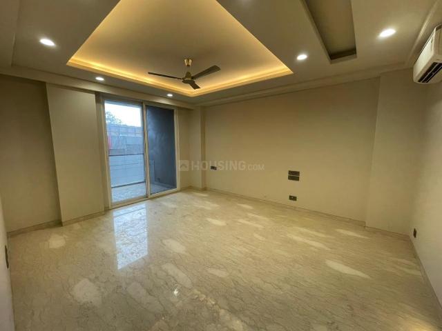 4 BHK Independent Builder Floor in Greater Kailash II for resale New Delhi. The reference number is 21151285