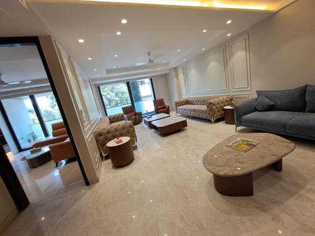 4 BHK Independent Builder Floor in Greater Kailash II for resale New Delhi. The reference number is 21278091