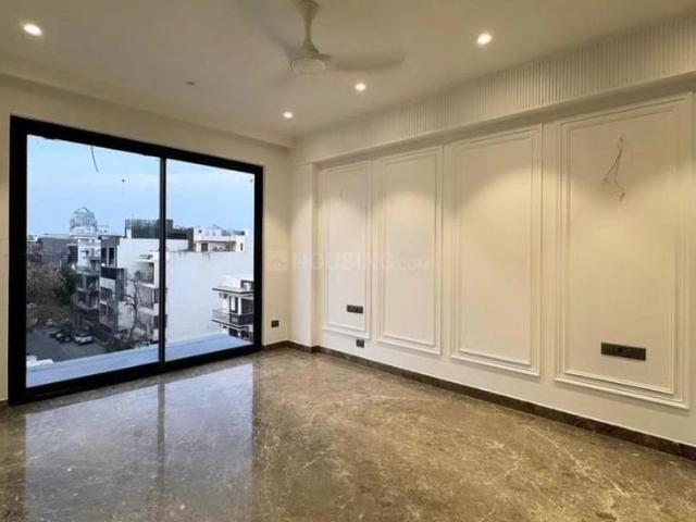4 BHK Independent Builder Floor in Greater Kailash II for resale New Delhi. The reference number is 21285335