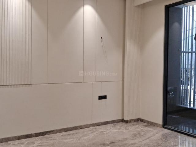 4 BHK Independent Builder Floor in Greater Kailash II for resale New Delhi. The reference number is 21231308