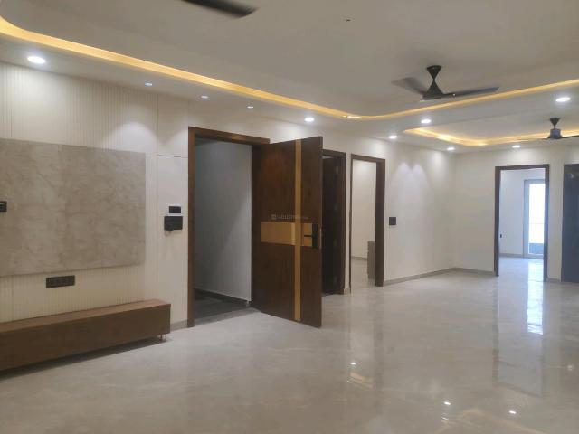 4 BHK Independent Builder Floor in Green Field Colony for rent Faridabad. The reference number is 20463045