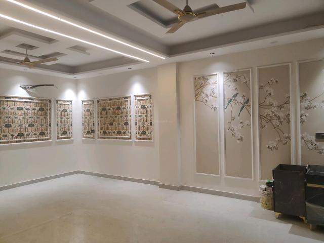 4 BHK Independent Builder Floor in Green Field Colony for rent Faridabad. The reference number is 20535957