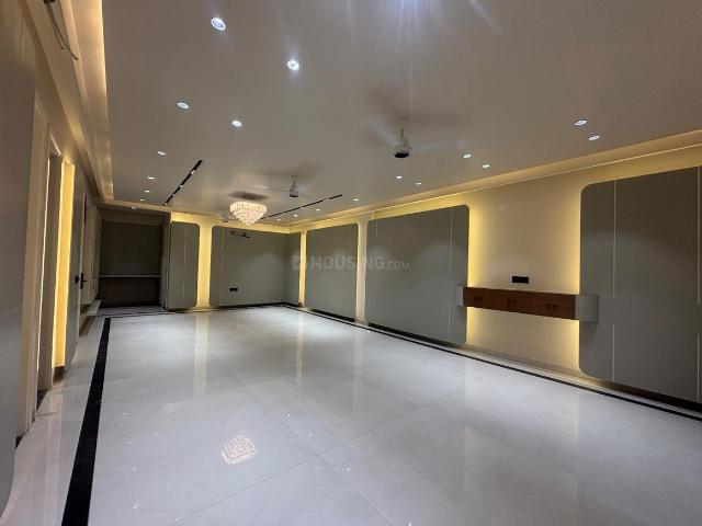 4 BHK Independent Builder Floor in Green Field Colony for rent Faridabad. The reference number is 21311455