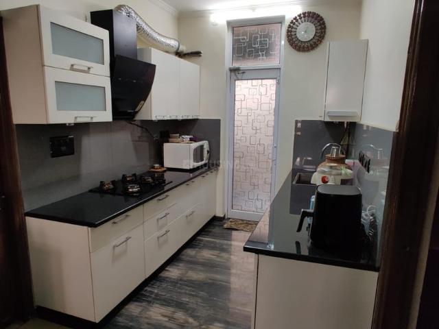 4 BHK Independent Builder Floor in Green Field Colony for resale Faridabad. The reference number is 19905475