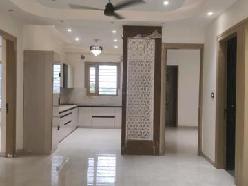 4 BHK Independent Builder Floor in Green Field Colony for resale Faridabad. The reference number is 20302000