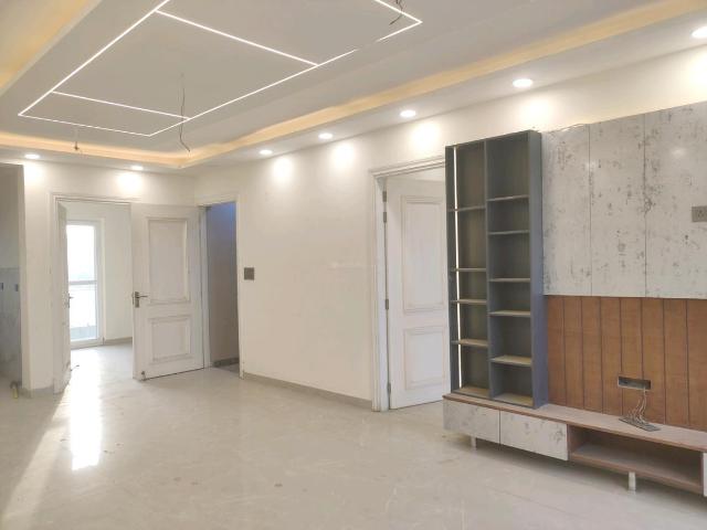 4 BHK Independent Builder Floor in Green Field Colony for resale Faridabad. The reference number is 20443258