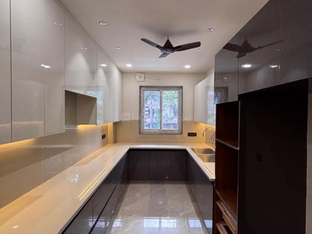 4 BHK Independent Builder Floor in Green Field Colony for resale Faridabad. The reference number is 20483097