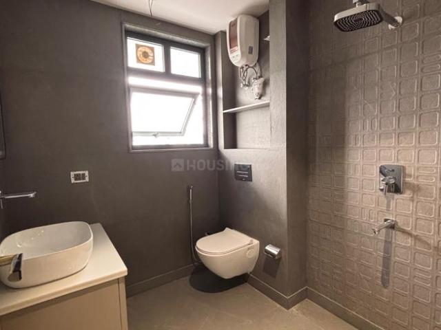 4 BHK Independent Builder Floor in Green Field Colony for resale Faridabad. The reference number is 20581886