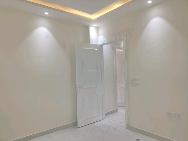 4 BHK Independent Builder Floor in Green Field Colony for resale Faridabad. The reference number is 20664694
