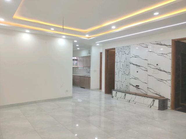 4 BHK Independent Builder Floor in Green Field Colony for resale Faridabad. The reference number is 20764572