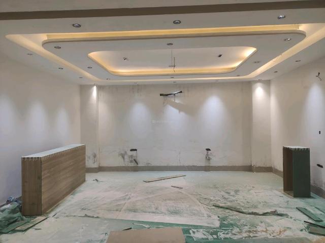 4 BHK Independent Builder Floor in Green Field Colony for resale Faridabad. The reference number is 20764586