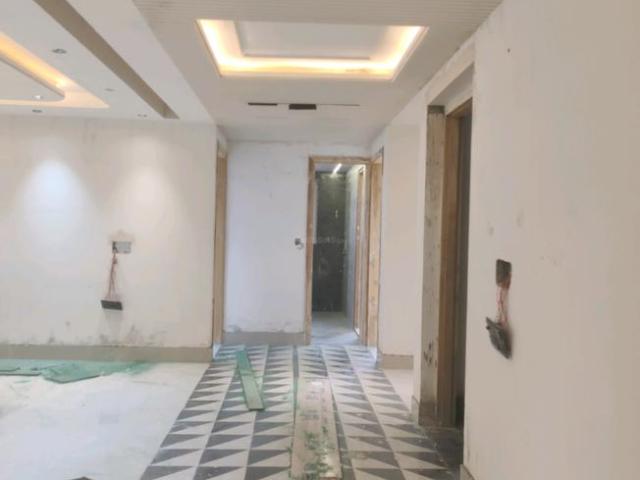 4 BHK Independent Builder Floor in Green Field Colony for resale Faridabad. The reference number is 20794216