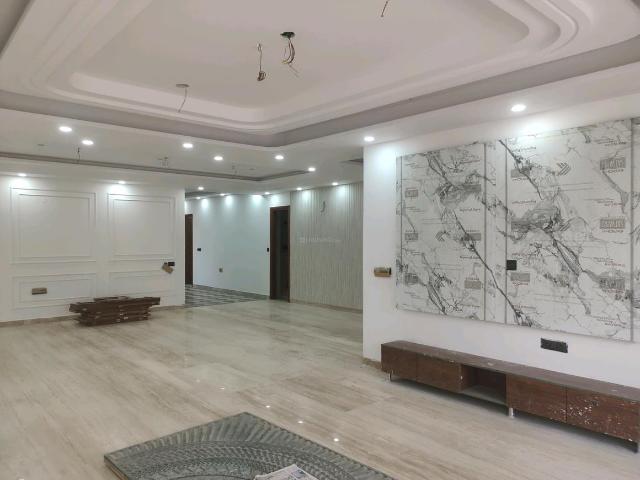 4 BHK Independent Builder Floor in Green Field Colony for resale Faridabad. The reference number is 20711481
