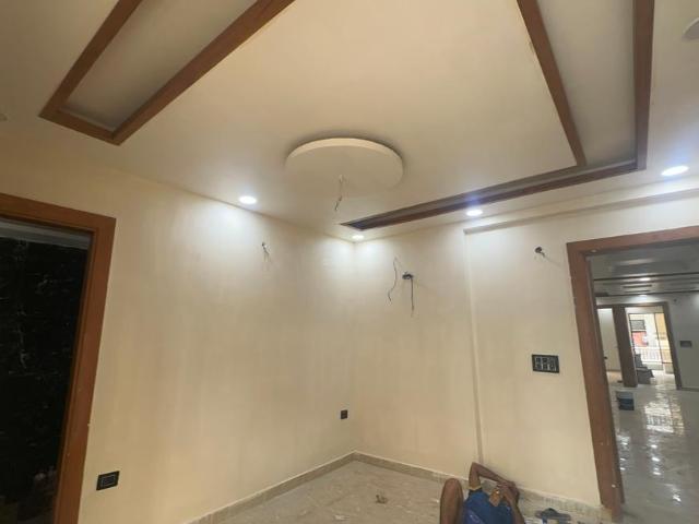 4 BHK Independent Builder Floor in Green Field Colony for resale Faridabad. The reference number is 20714521