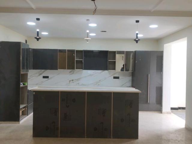 5 BHK Independent Builder Floor in Green Field Colony for resale Faridabad. The reference number is 21089201