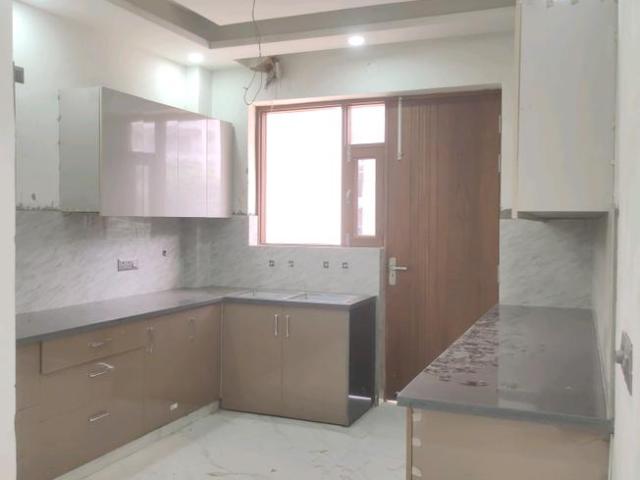 3 BHK Independent Builder Floor in Green Field Colony for resale Faridabad. The reference number is 21089926