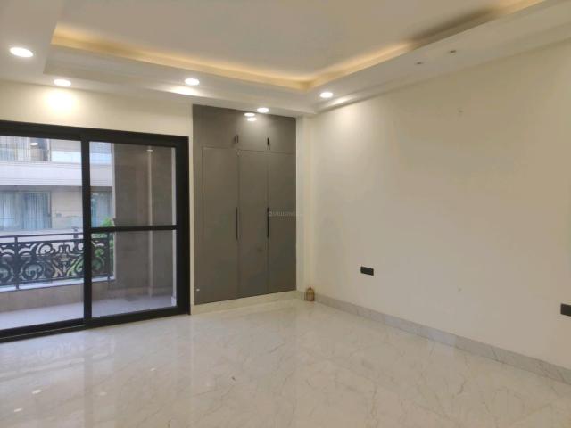5 BHK Independent Builder Floor in Green Field Colony for resale Faridabad. The reference number is 21186945