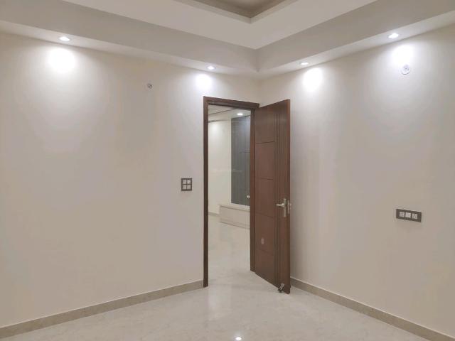 3 BHK Independent Builder Floor in Green Field Colony for resale Faridabad. The reference number is 21186914