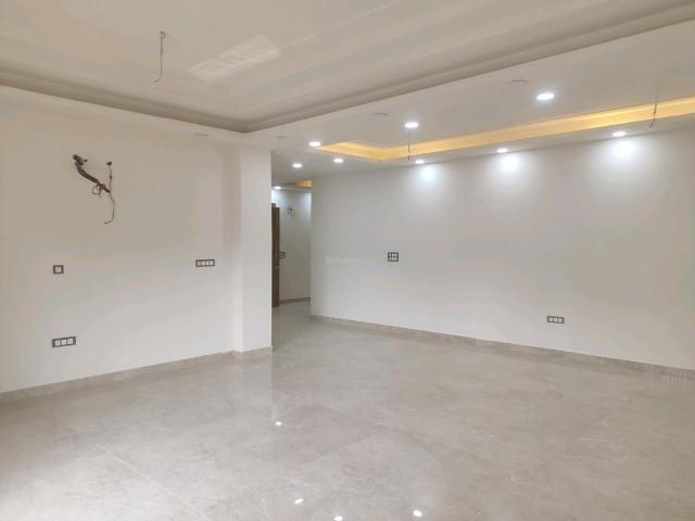 4 BHK Independent Builder Floor in Green Field Colony for resale Faridabad. The reference number is 21115993