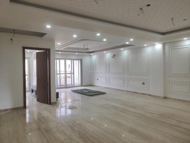 4 BHK Independent Builder Floor in Green Field Colony for resale Faridabad. The reference number is 21116231