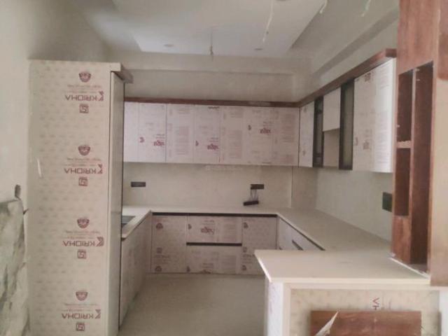 4 BHK Independent Builder Floor in Green Field Colony for resale Faridabad. The reference number is 21258827
