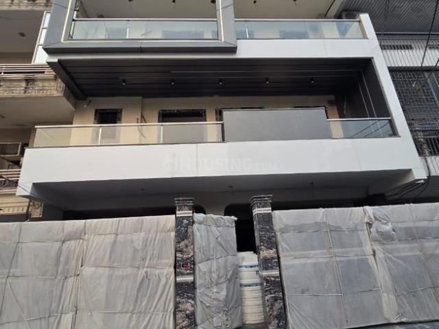 4 BHK Independent Builder Floor in Green Field Colony for resale Faridabad. The reference number is 21268612