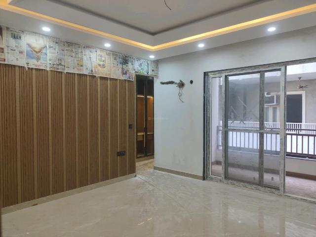 4 BHK Independent Builder Floor in Green Field Colony for resale Faridabad. The reference number is 21273195