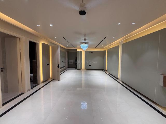 4 BHK Independent Builder Floor in Green Field Colony for resale Faridabad. The reference number is 21216198