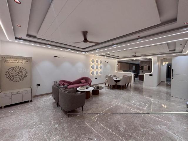 4 BHK Independent Builder Floor in Green Field Colony for resale Faridabad. The reference number is 21227316