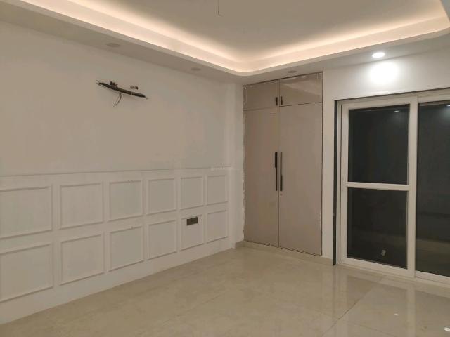 4 BHK Independent Builder Floor in Green Field Colony for resale Faridabad. The reference number is 21311043