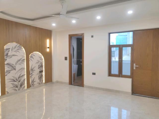 4 BHK Independent Builder Floor in Green Field Colony for resale Faridabad. The reference number is 21311065