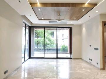 4 BHK Independent Builder Floor in Green Park Extension for resale New Delhi. The reference number is 19139735