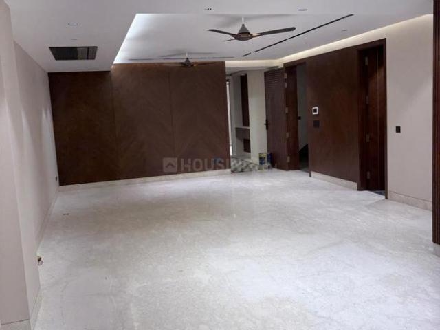 4 BHK Independent Builder Floor in Hauz Khas for resale New Delhi. The reference number is 20564955