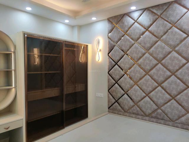 4 BHK Independent Builder Floor in Indirapuram for resale Ghaziabad. The reference number is 19319087