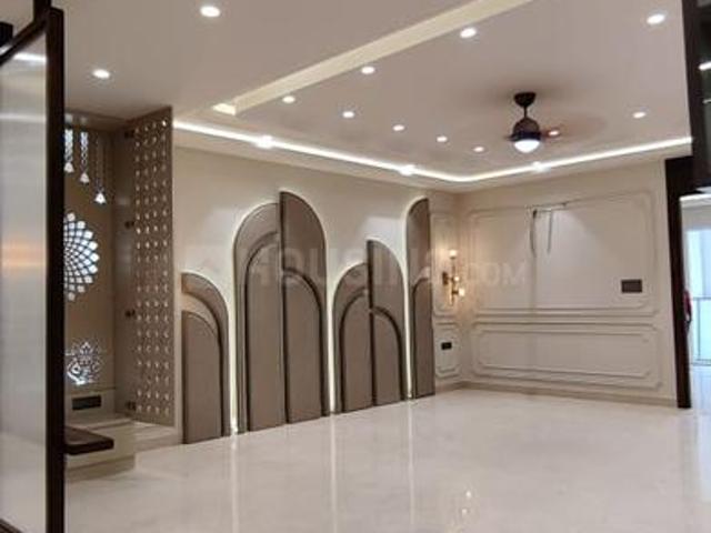 4 BHK Independent Builder Floor in Indirapuram for resale Ghaziabad. The reference number is 19879747