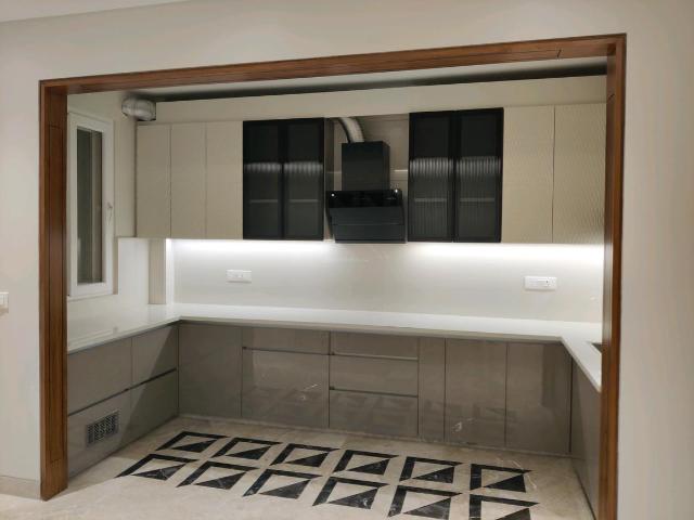 4 BHK Independent Builder Floor in Indirapuram for resale Ghaziabad. The reference number is 19891577