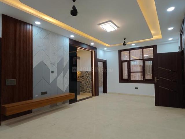 4 BHK Independent Builder Floor in Indirapuram for resale Ghaziabad. The reference number is 19958996