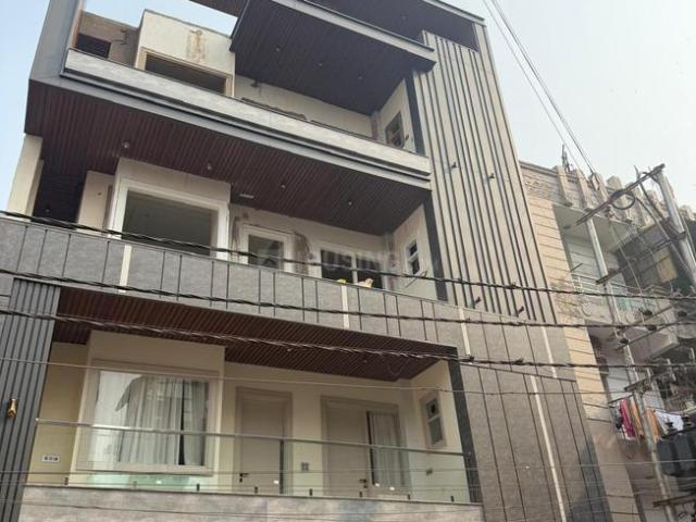 3 BHK Independent Builder Floor in Indirapuram for resale Ghaziabad. The reference number is 20315554
