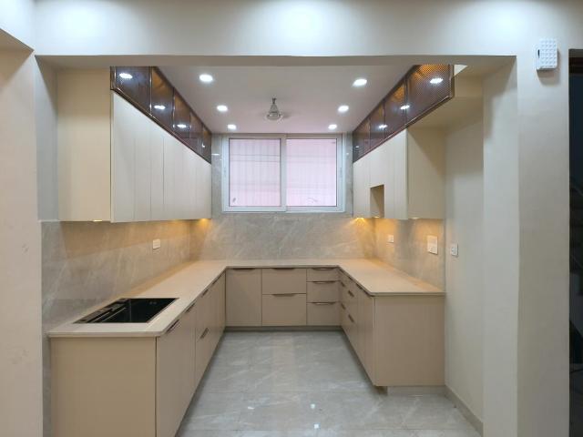 4 BHK Independent Builder Floor in Indirapuram for resale Ghaziabad. The reference number is 20429810