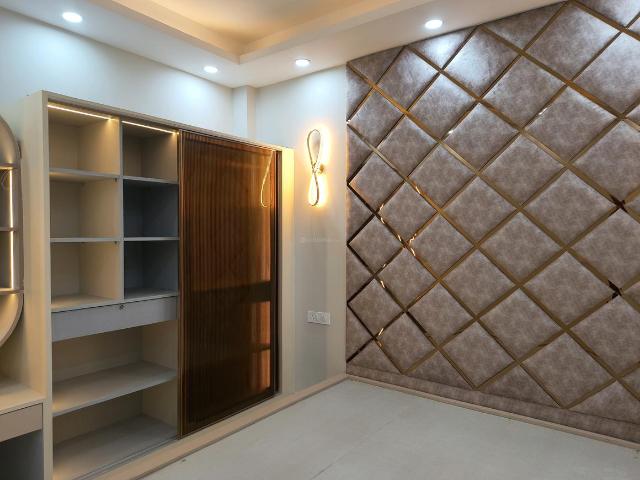 4 BHK Independent Builder Floor in Indirapuram for resale Ghaziabad. The reference number is 20551489