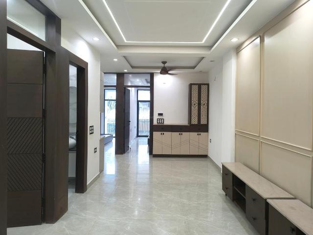 4 BHK Independent Builder Floor in Indirapuram for resale Ghaziabad. The reference number is 21172029