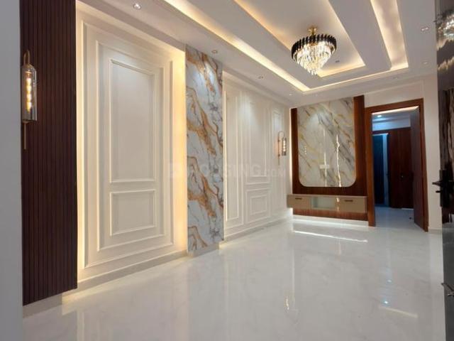 4 BHK Independent Builder Floor in Indraprashtha Yojna for resale Ghaziabad. The reference number is 20806733